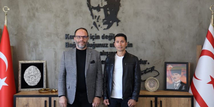 Sadıkoğlu, milli atlet Tazegül ile görüştü