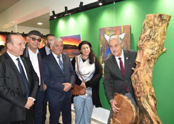 “Uluslararası Ahşap Heykel Sempozyumu” sergisi sanatseverlerin beğenisine sunuldu