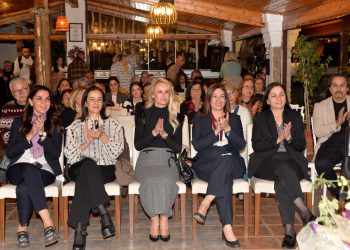 Nilden Bektaş Erhürman “Kadın Sağlığı ve Okuryazarlığı Paneli”ne katıldı