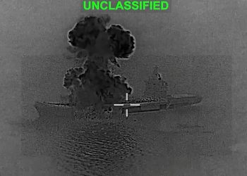 Hatemi, ABD’nin İran donanma gemisine saldırısının cevapsız kalmayacağını söyledi