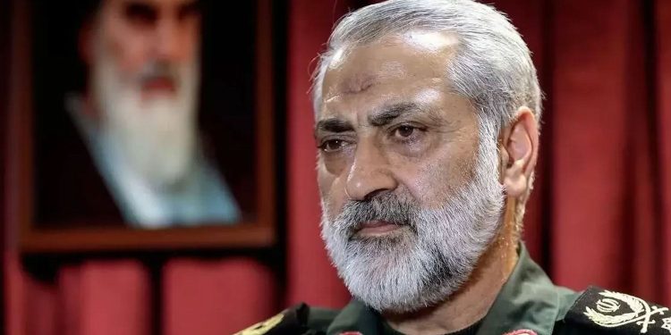 İran Genelkurmay Başkanlığı: “ABD’nin Abraham Lincoln uçak gemisi bölgeden kaçtı”