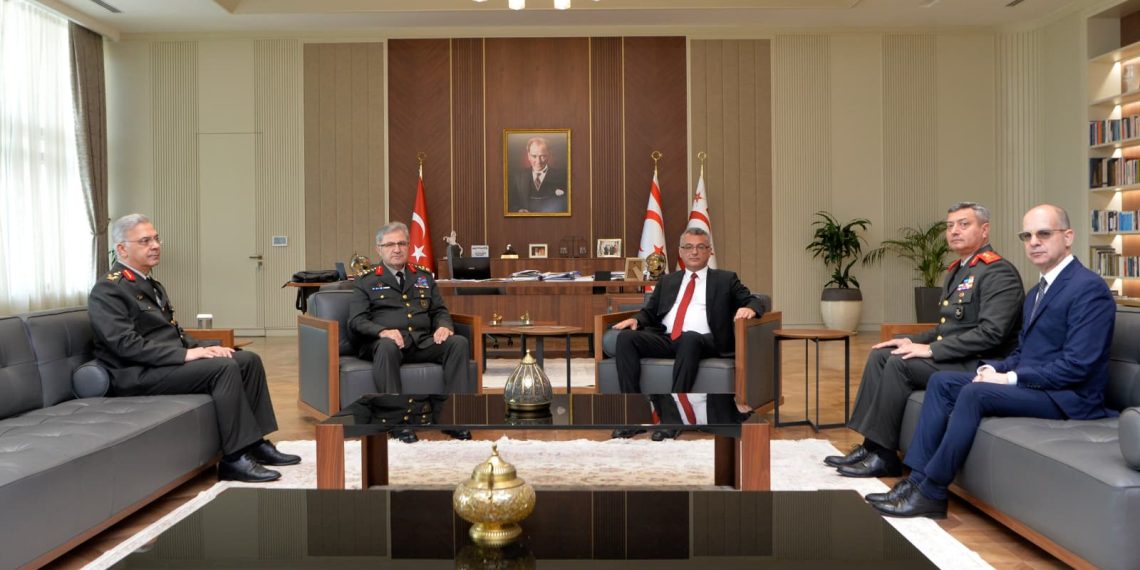 Erhürman, Kara Kuvvetleri Komutanı Orgeneral Tokel’i kabul etti