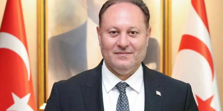 Çanakkale’de düşmana karşı duran Mehmetçik ve Kıbrıs’ta varlığını koruyanlar aynı zincirin halkaları