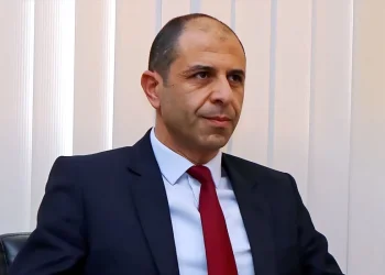 Sahte Diploma Davaları Kıbrıs Türkü İçin Ahlak Sınavıdır