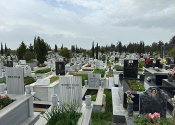 Lefkoşa Mezarlığı yüzde 95 doldu!
