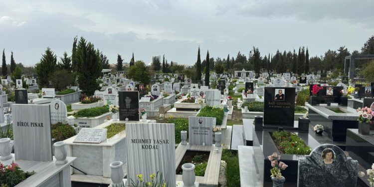 Lefkoşa Mezarlığı yüzde 95 doldu!