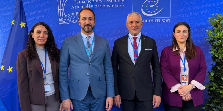 Taçoy ve Candan, AKPA Başkanı Petra Bayr ile görüştü