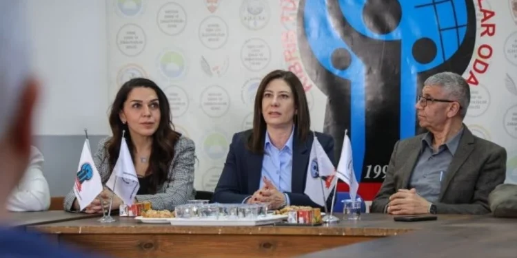 CTP’den KTEZO’ya ziyaret: Ekonomik kriz ve çözüm yolları ele alındı