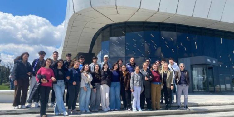 Polatpaşa Lisesi, kardeş okulu Validebağ Fen Lisesi’ni ziyaret etti