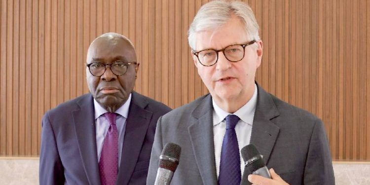 Lacroix: Erhürman ile çok verimli ve faydalı bir görüşme yaptık