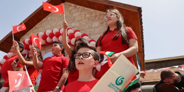 Ürdünde 23 Nisan Osmanlı mirası Hicaz Demir Yolu İstasyonu'nda kutlandı