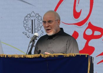 İran Meclis Başkanı Kalibaf: Sinirlenin ve sinirinizden ölün