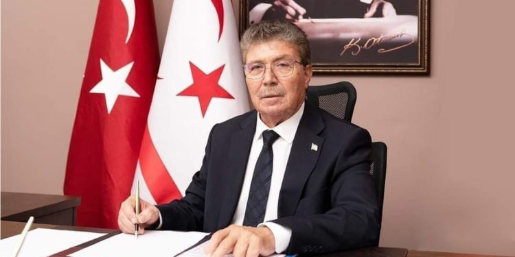 Başbakan Üstel: Türkiye dışında çalacak kapımız yok