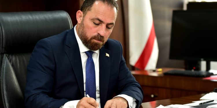 Çavuş: Emek hayatın her alanında hissedilen temel bir değerdir