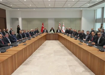 Erhürman, HATSO Yönetim Kurulu heyetini kabul etti