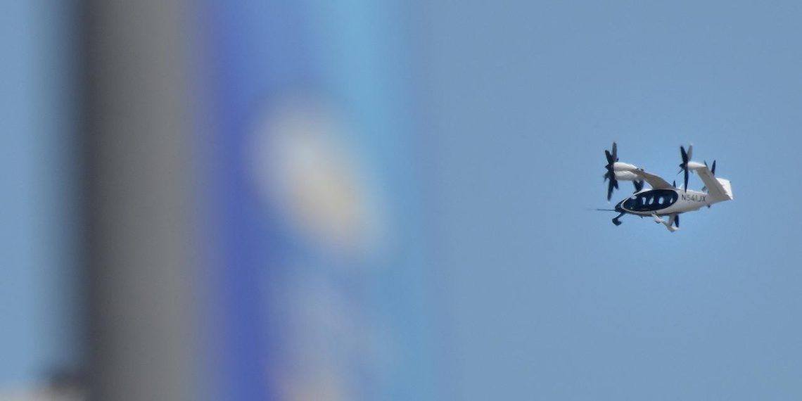 New York'ta elektrikli hava taksi dönemi: ManhattanJFK arası 10 dakikaya inecek