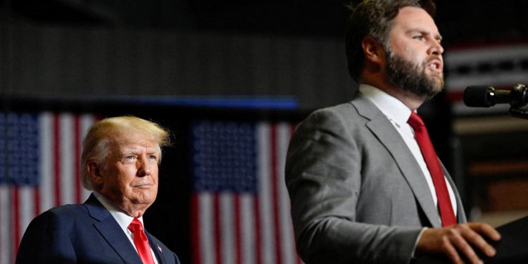 ABD Başkan Yardımcısı Vance'in, Pentagon'un İran brifinglerini sorguladığı iddia edildi