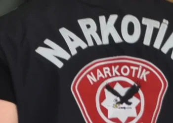 Kaza yapan sürücünün aracında uyuşturucu bulundu!