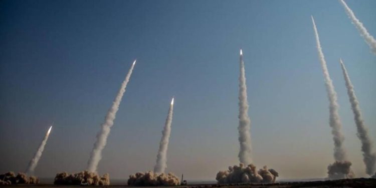 Fransa ve Polonya'dan Rusya'ya karşı nükleer tatbikat hazırlığı