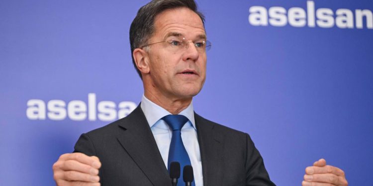 NATO Genel Sekreteri: Türkiyenin yaptıklarından çok şey öğrenebiliriz
