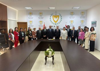 Çavuşoğlu, Türk Dil Kurumu Başkanı Mert’i kabul etti