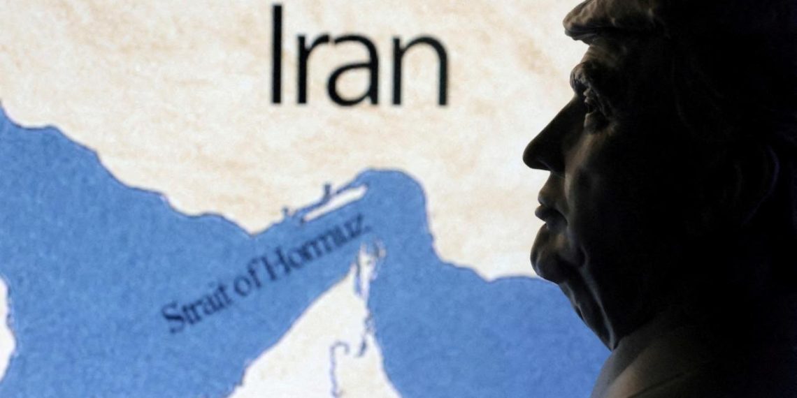 Pakistan'dan Trump'a: Hürmüz ablukası görüşmelerde engel oluşturuyor