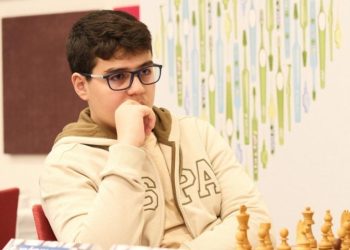 Milli satranççı Erdoğmuş, satranç tarihine geçti