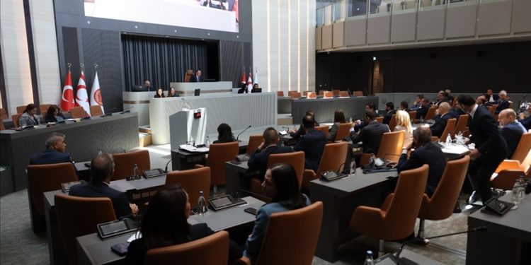 Meclis Genel Kurulu’nda bütçe tartışılıyor