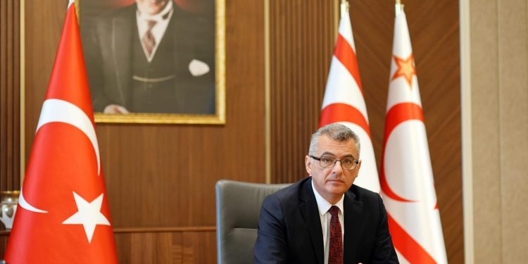 Erhürman: Yerel seçimlerle genel seçimlerin aynı gün yapılması, seçim görevlilerine yüklenecek ağır bir yüktür
