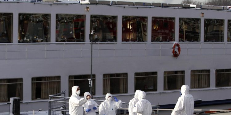 Kruvaziyerde norovirüs alarmı: 1700den fazla yolcu karantinaya alındı