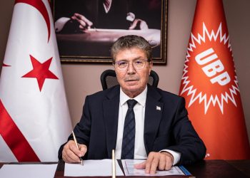 Başbakan Üstel, Anneler Günü’nü kutladı