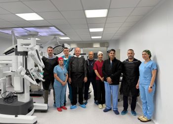 KKTC’de sağlıkta bir ilk daha: Nalbantoğlu’nda robotik cerrahi dönemi başlıyor