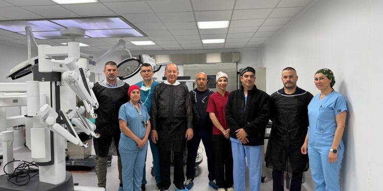 KKTC’de sağlıkta bir ilk daha: Nalbantoğlu’nda robotik cerrahi dönemi başlıyor