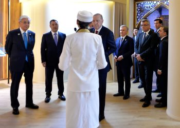 Erhürman’dan TDT Zirvesi’nde dikkat çeken mesaj