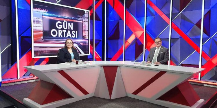 Deniz’den boykot çağrısına sert eleştiri: Bu yapılan terörizmdir