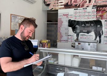 Veteriner Dairesi kasapları denetledi… 35 kilogram et ve et ürünü imha edildi