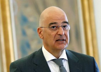 Dendias'tan Türk savunma sanayii itirafı: Her türlü takdiri hak ediyor
