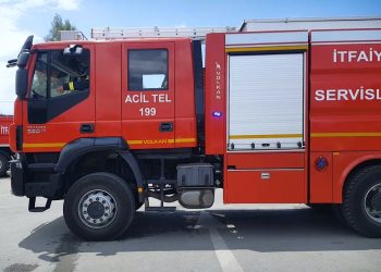 Aydınköy ve Dörtyol’da yangın