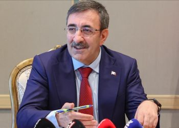 Yılmaz: Doğal gaz çalışmalarında yatırım aşamasına geçilecek