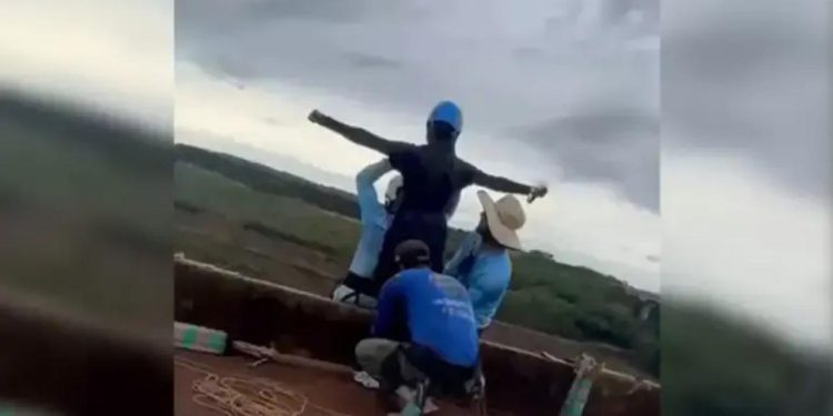 Brezilya'da halatsız köprüden atılan kadının ölümü soruşturuluyor