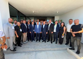 Üstel:KKTC, Doğu Akdeniz’in güvenilir yatırım merkezi olma yolunda ilerliyor