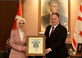 Öztürkler: Türkiye ile KKTC arasındaki bağlar sarsılmaz