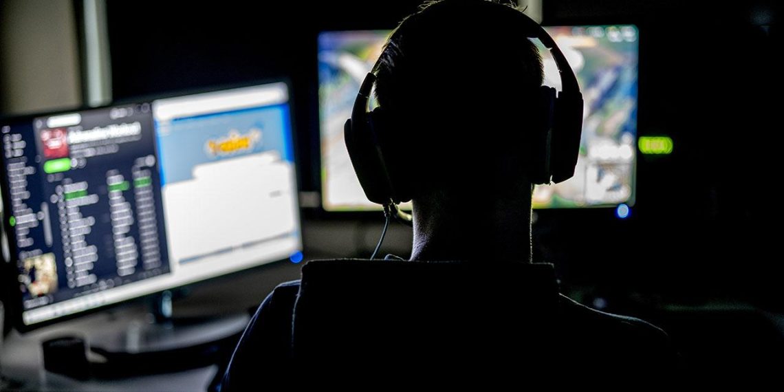 Filipinler'de okul saldırısı sonrası şiddet içerikli video oyununa yasak