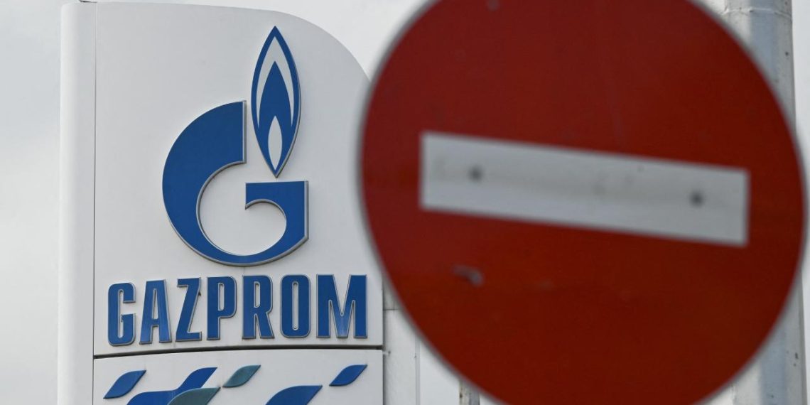 Gazprom: Avrupanın doğal gaz depolarını doldurma açığı büyüyor