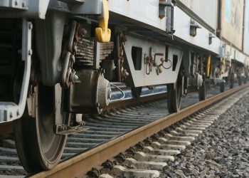 Almanya'da demiryolu ağında çöküş: Seferler tamamen durdu