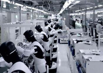 İnsansı robotlardan tarihi sınav: 60 bin görev, yüzde 99,99 başarı
