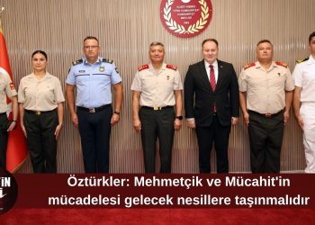 Öztürkler: Mehmetçik ve Mücahit’in mücadelesi gelecek nesillere aktarılmalıdır