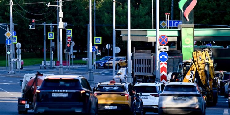 Rusyanın Novorossiysk şehrinde benzin bitti