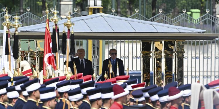 Beştepe'de Erdoğan  Trump zirvesi başladı