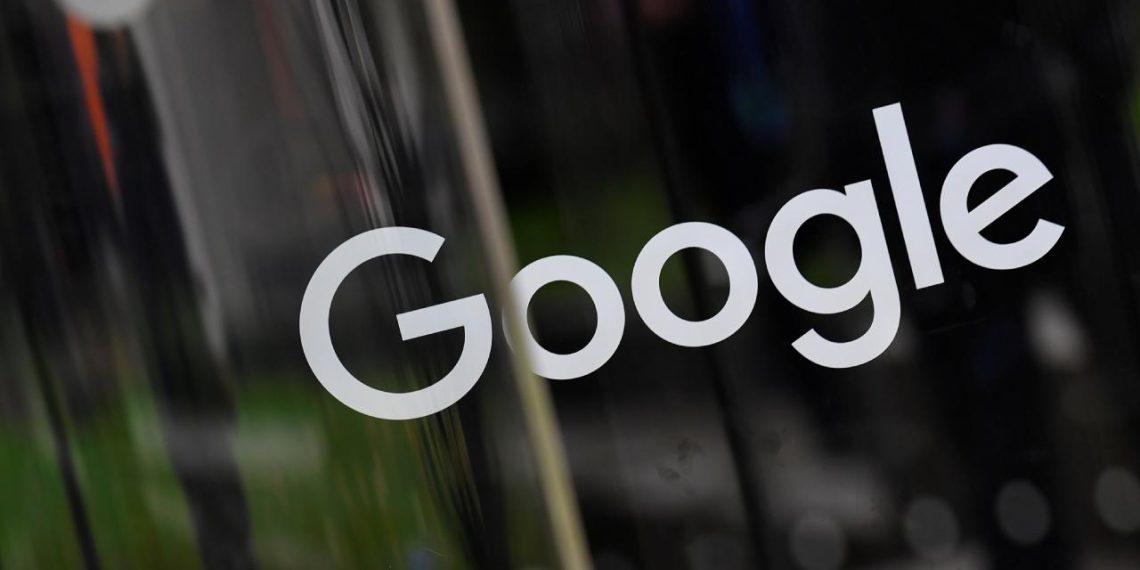 AB Komisyonu'ndan Google'a 890 milyon euro ceza